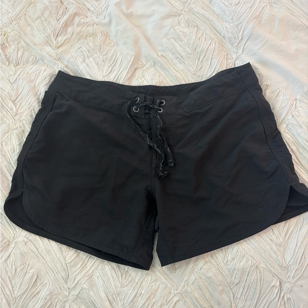 Patagonia Wavefarer shorts